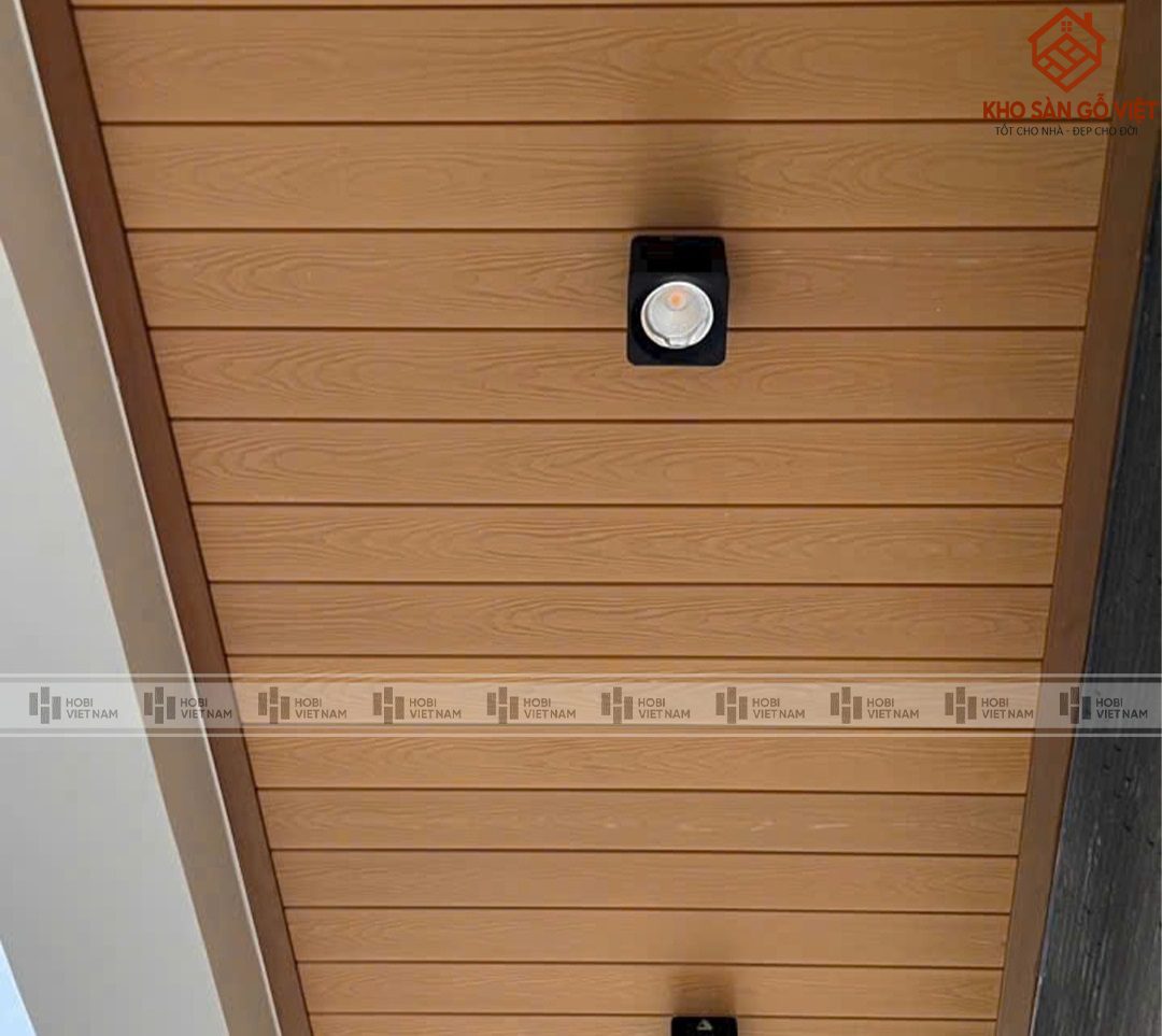 Dự án tấm ốp trần ngoài trời gỗ nhựa ASA Hobi | anh Hoàng